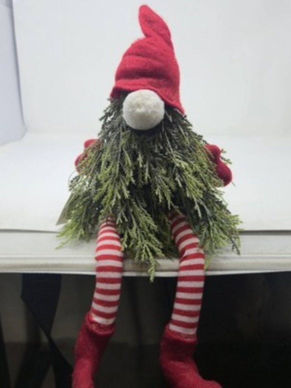 Ganz Christmas Gnome Shelf Sitter Red Striped Dangle Legs Pine Needle Beard